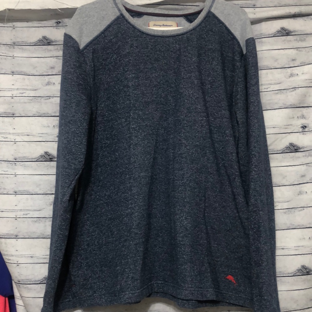 Tommy Bahama sweatshirt